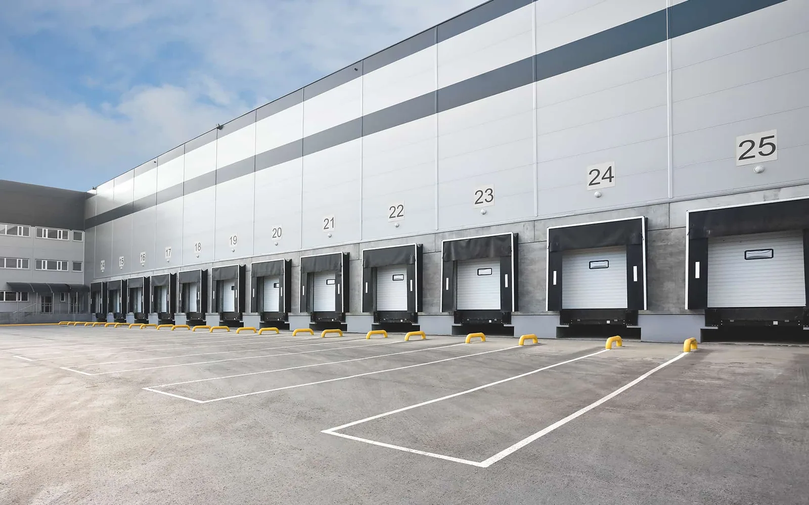 Commercial Roofing for Logistics and 3PL Operators in Lakewood, CO