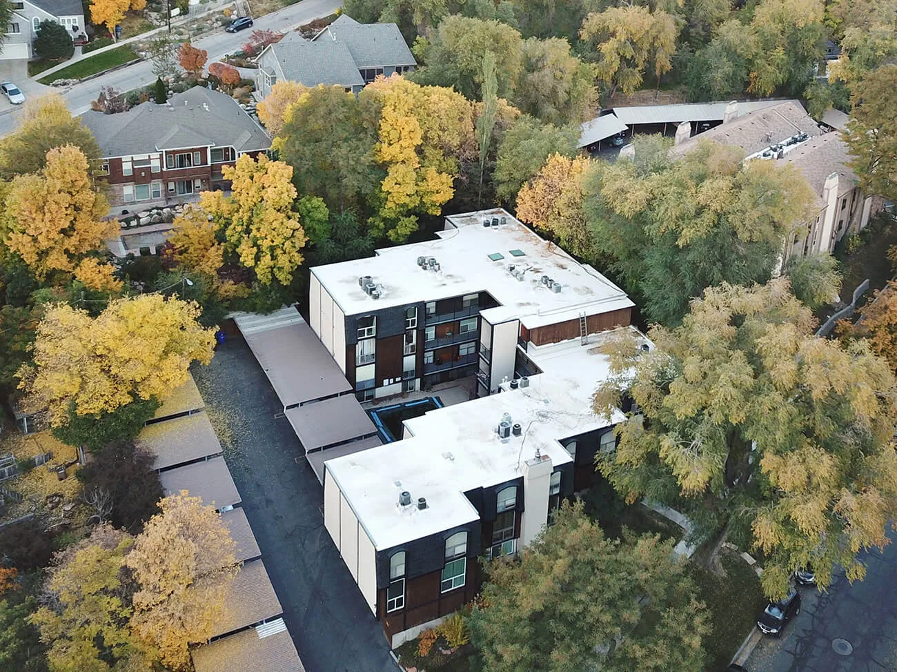 Apartment Roofing in Lakewood, CO